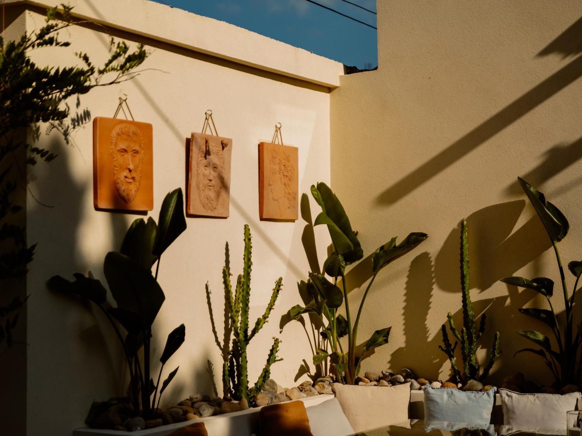 Barba Boutique Hotel Korce Exterior photo